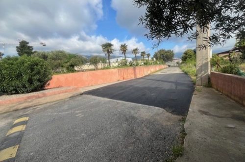 Travaux de réfection d’une partie de la route située à l’entrée de la résidence Botticelli